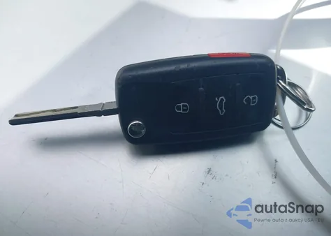 2017 Volkswagen Tiguan 2.0T/2.0T S из США, поврежденный, VIN WVGAV7AX2HK043695